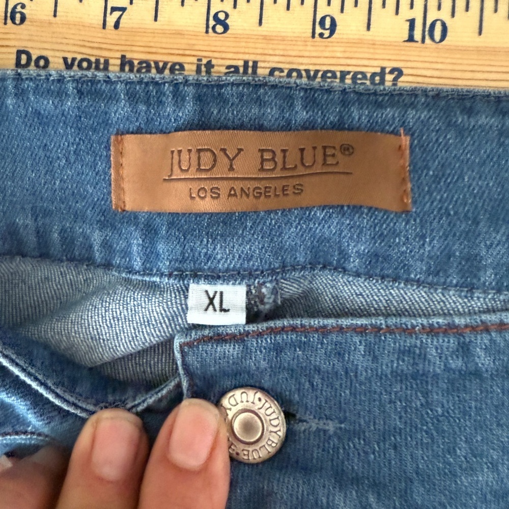 Judy Blue High Waist Button Fly Medium Wash Stretch Jeans - XL - Picture 4 of 11